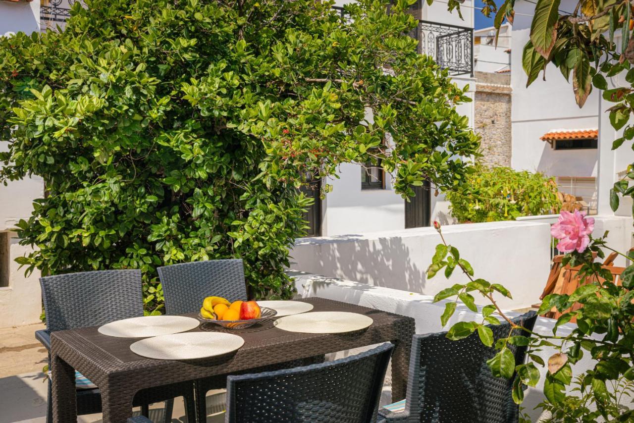 Fiera Luxury Apartments. Kokkari Exterior photo